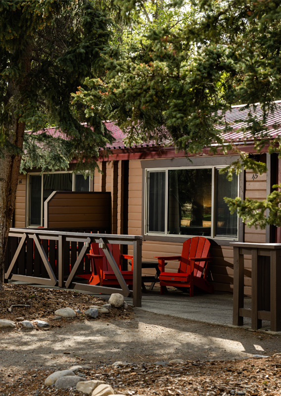 An exterior view of the Miette Mountain Cabins